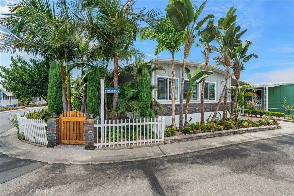 12400 Cypress 25, Chino
