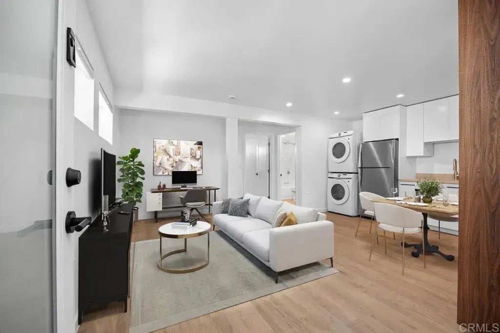 587 Melba Road, Encinitas