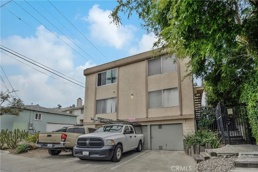 4921 Trojan Avenue 3, TALMADGE