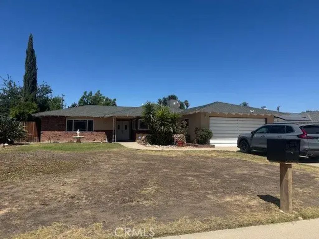 6107 Mohawk Street, Bakersfield
