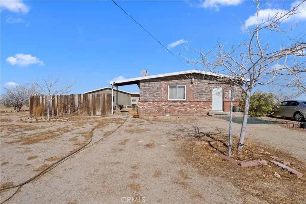 19825 E Avenue F8, Lancaster