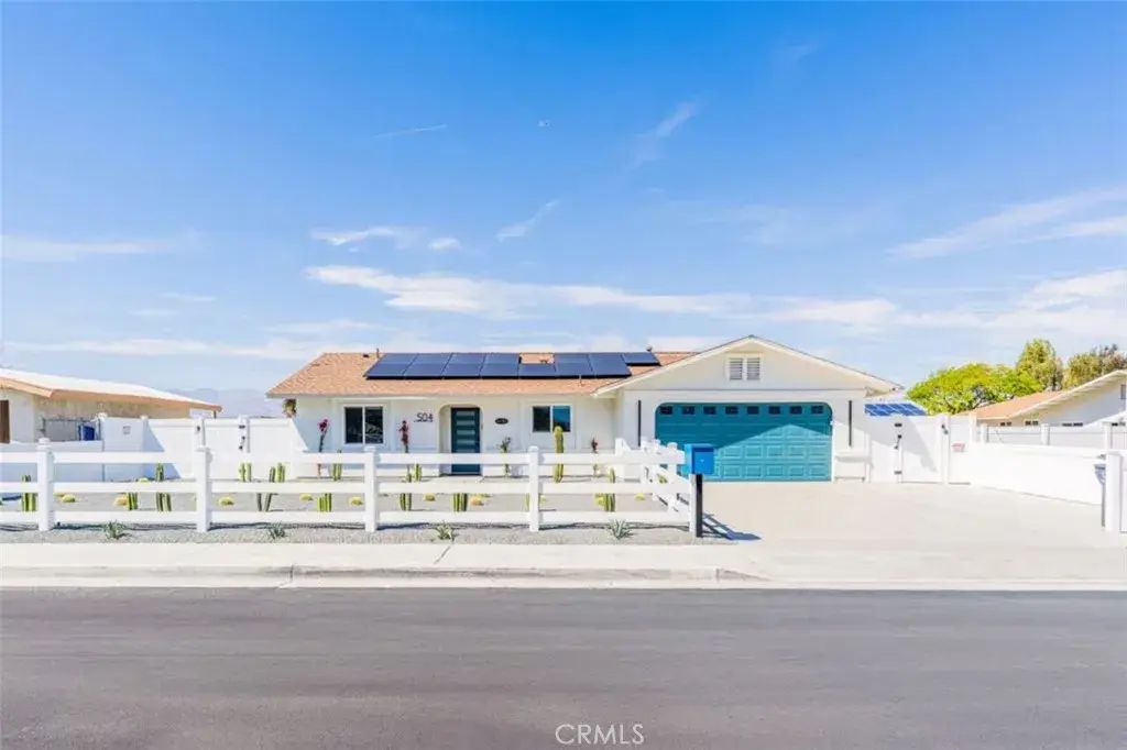504 W Sunview Avenue, Palm Springs
