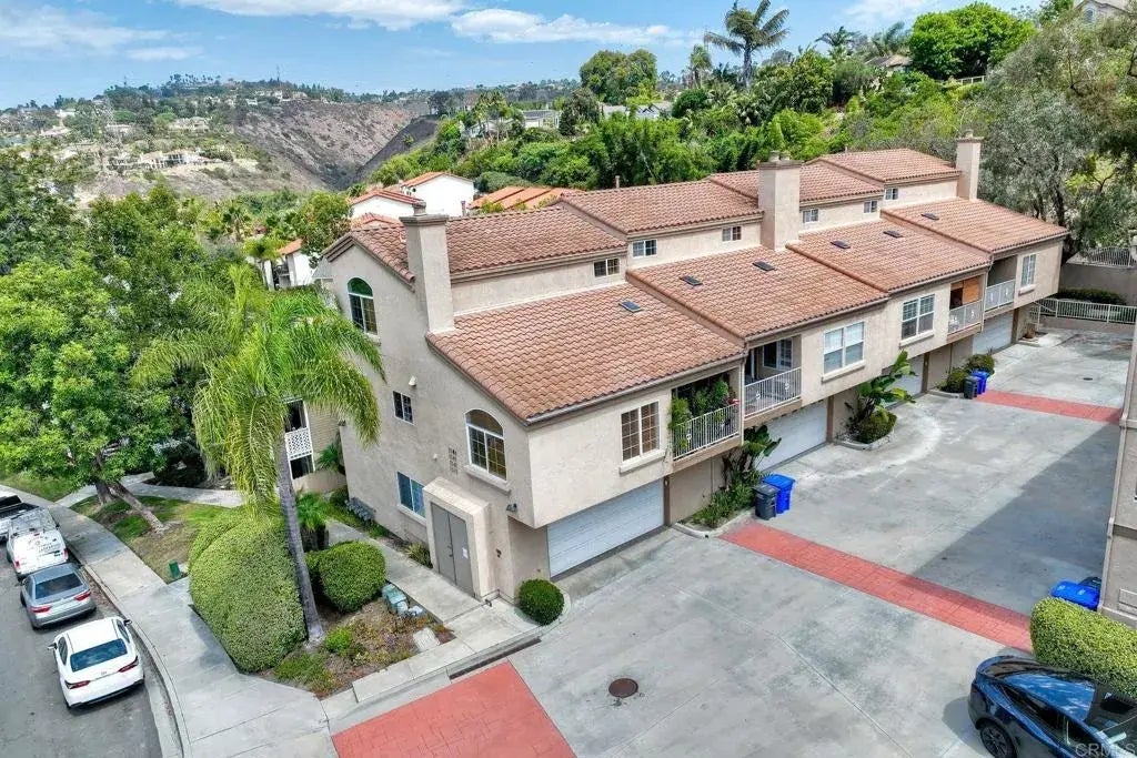 7544 Romeria Street, Carlsbad