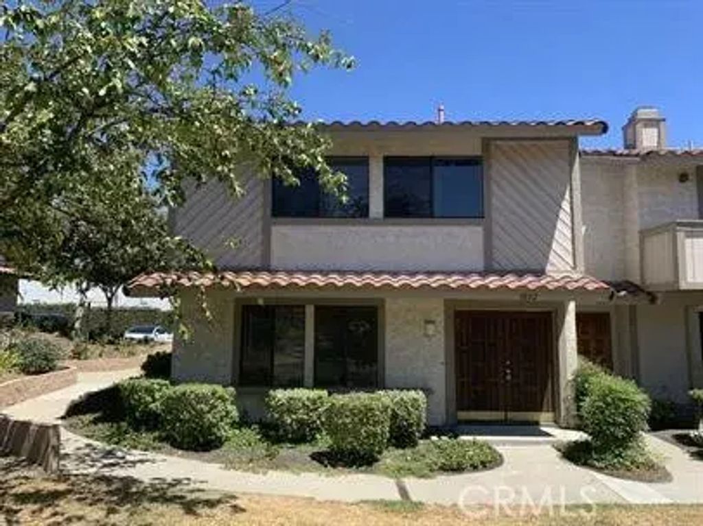 9802 Mammoth Drive, Montclair