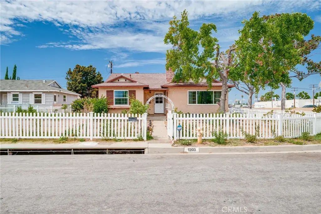 1203 Pontenova Avenue, Hacienda Heights
