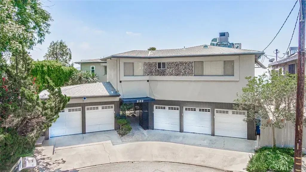 2102 La Canada Crest Drive B, La Canada Flintridge