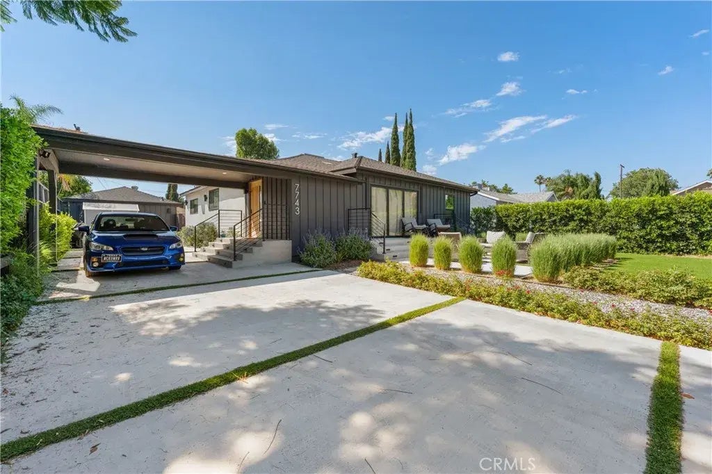 7741 Paso Robles Avenue, Lake Balboa