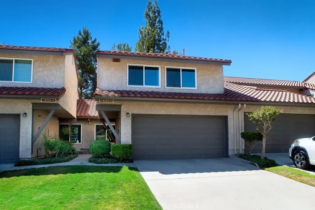 19200 Lahey Street 3, Porter Ranch