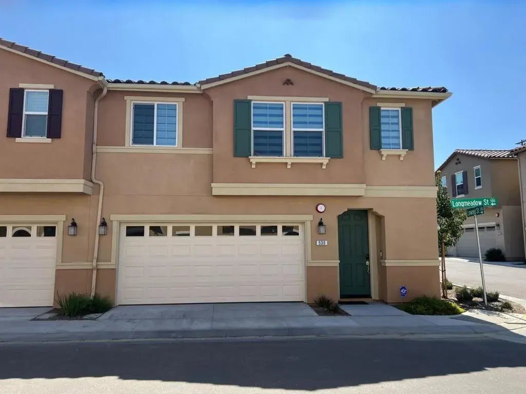 530 Longmeadow Street, Vista