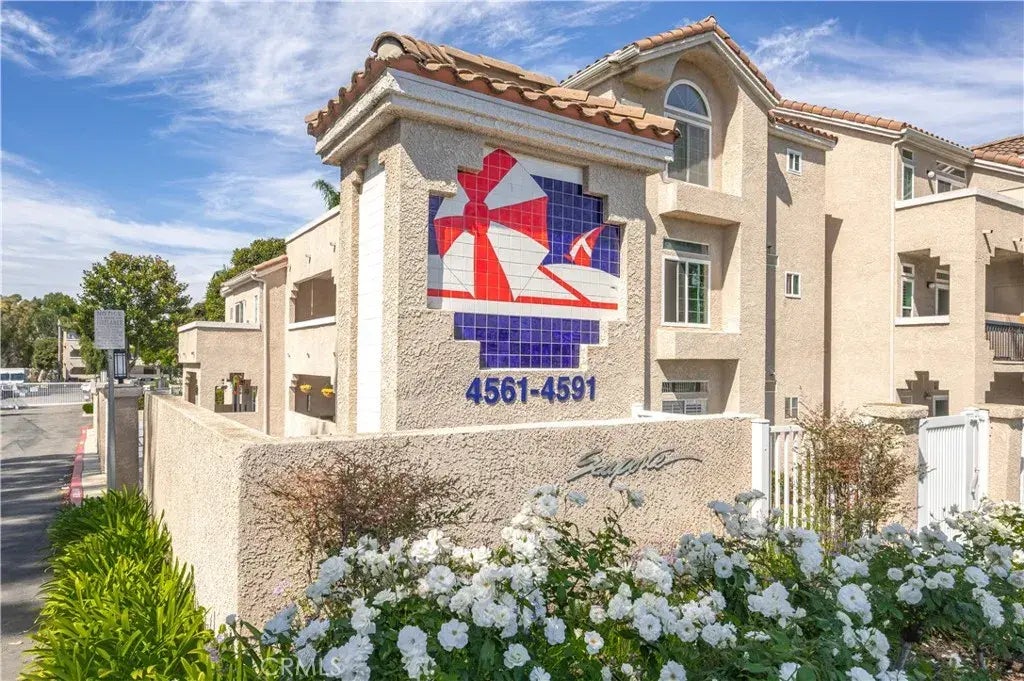 4591 Warner Avenue 101, Huntington Beach