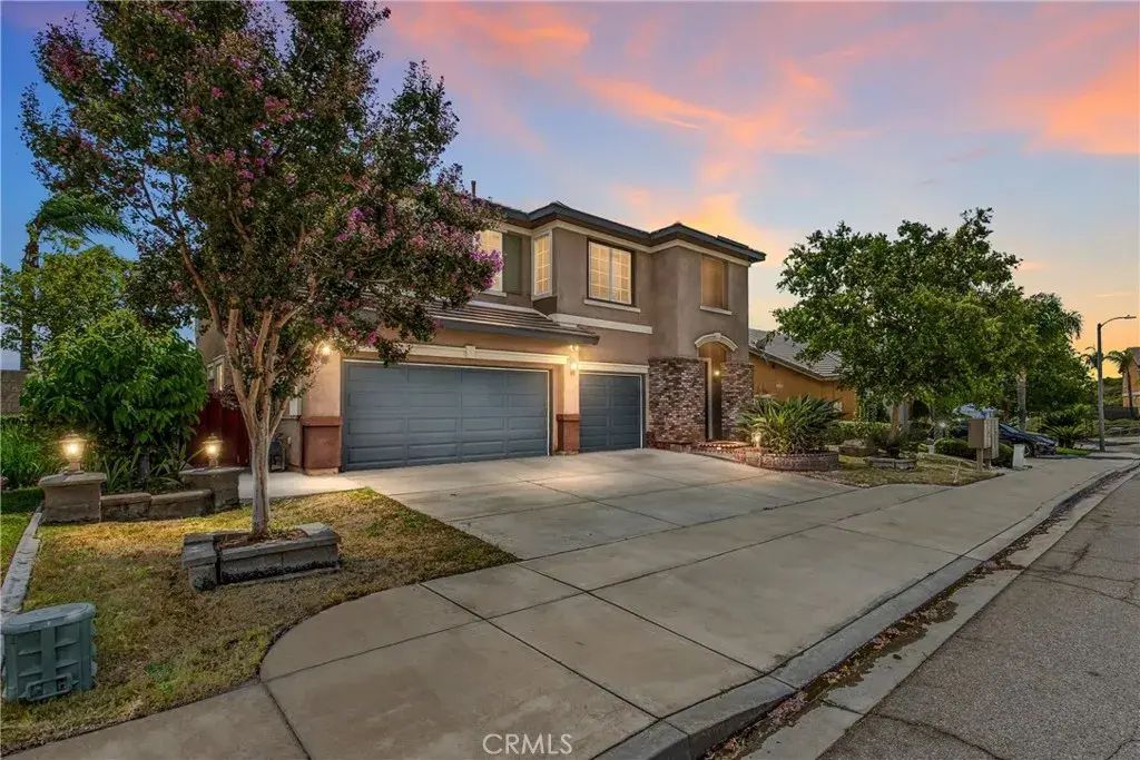30185 Tenaya Lane, Highland