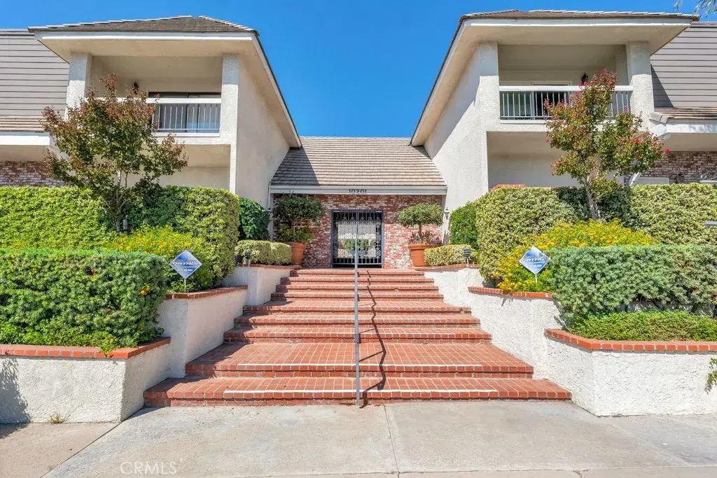 10201 Mason Avenue 9, Chatsworth