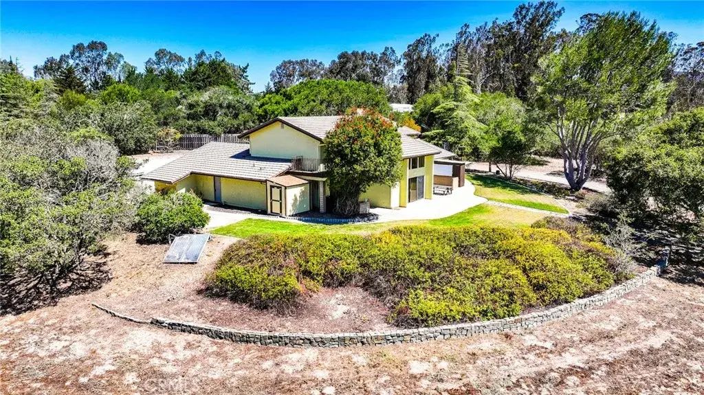 1762 Tularosa Lane, Lompoc
