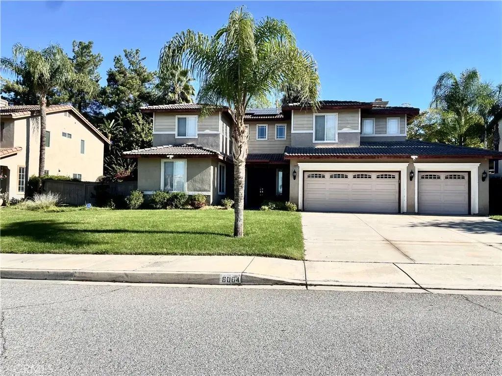 8004 Palm View Ln, Riverside