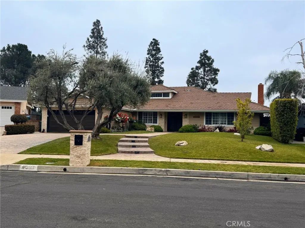 19520 Bermuda Street, Porter Ranch