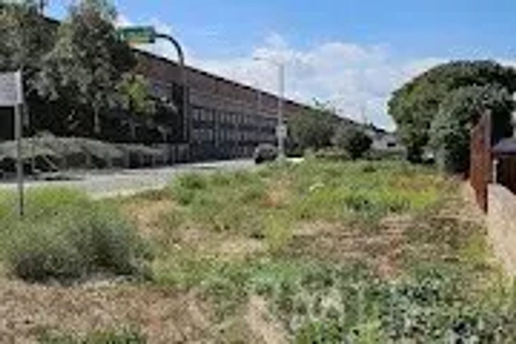 112 N Merrill, Corona