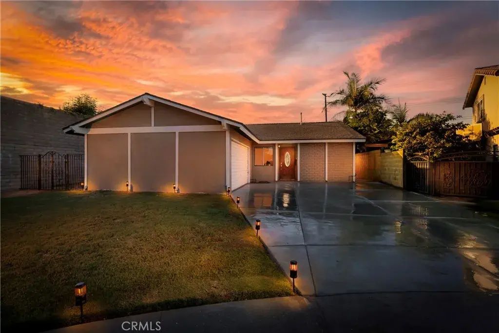 11503 Walcroft Street, Lakewood