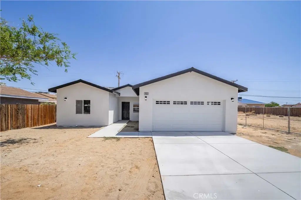 7612 Xavier, California City