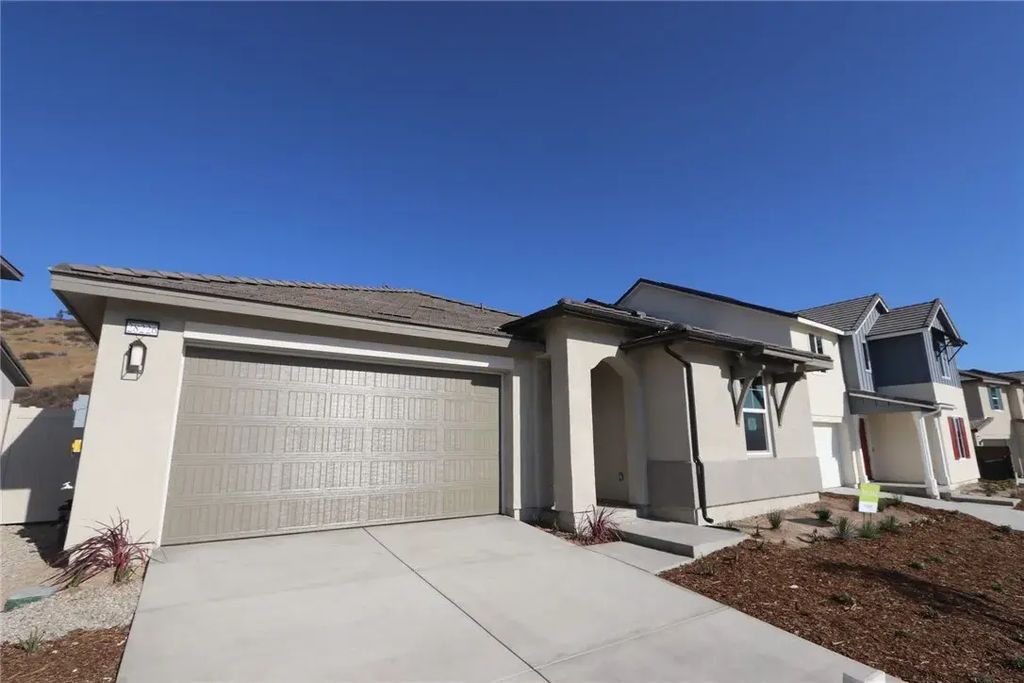 28226 Virga Place, Canyon Country