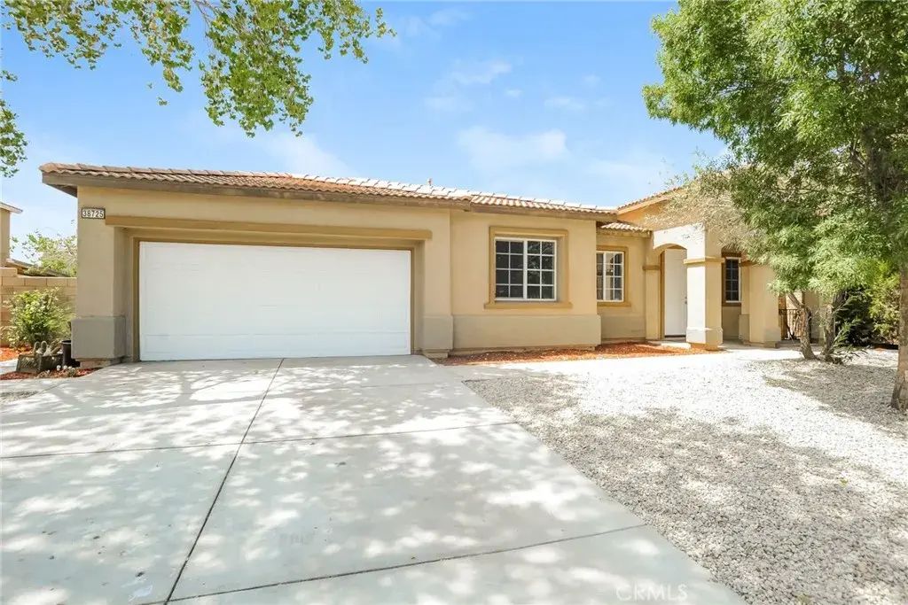 38725 Ambiente Court, Palmdale
