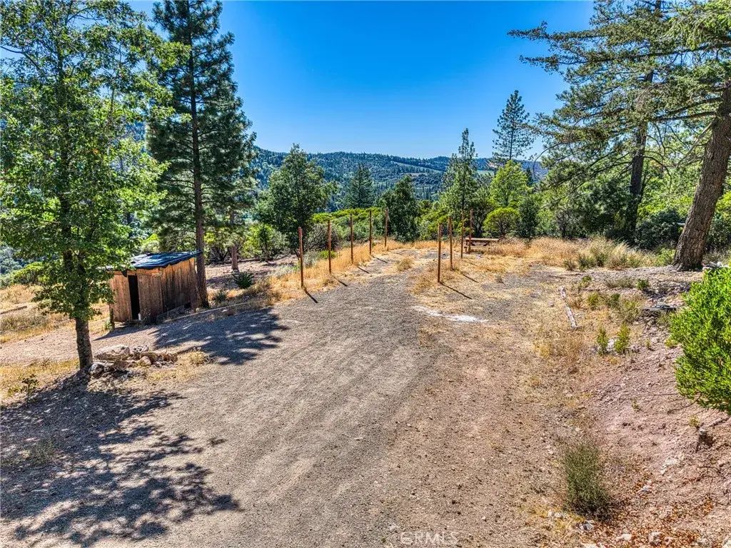 9489 Diamond Dust, Kelseyville