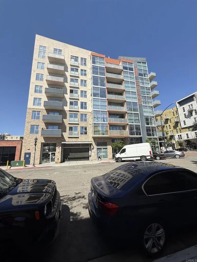 Photo of Listing #PTP2506640