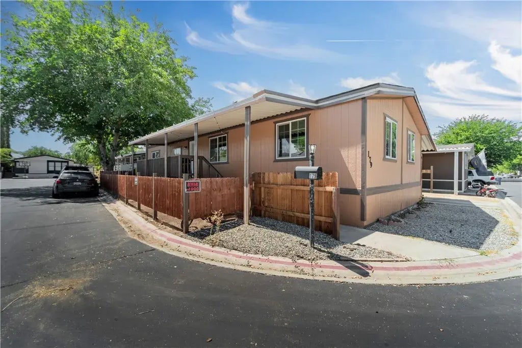 3524 E Avenue R 179, Palmdale