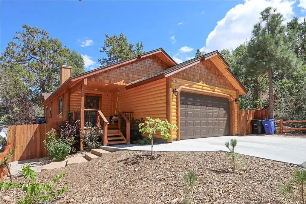365 Santa Barbara Avenue, Sugarloaf
