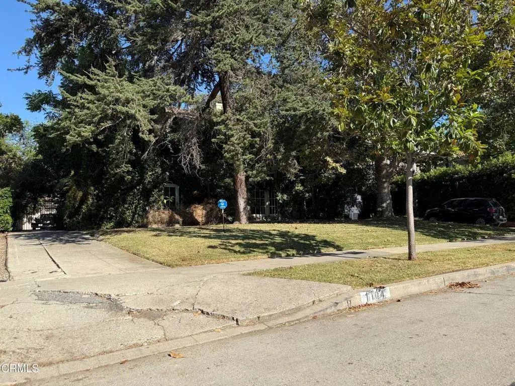 1104 S Wilton Place, Los Angeles
