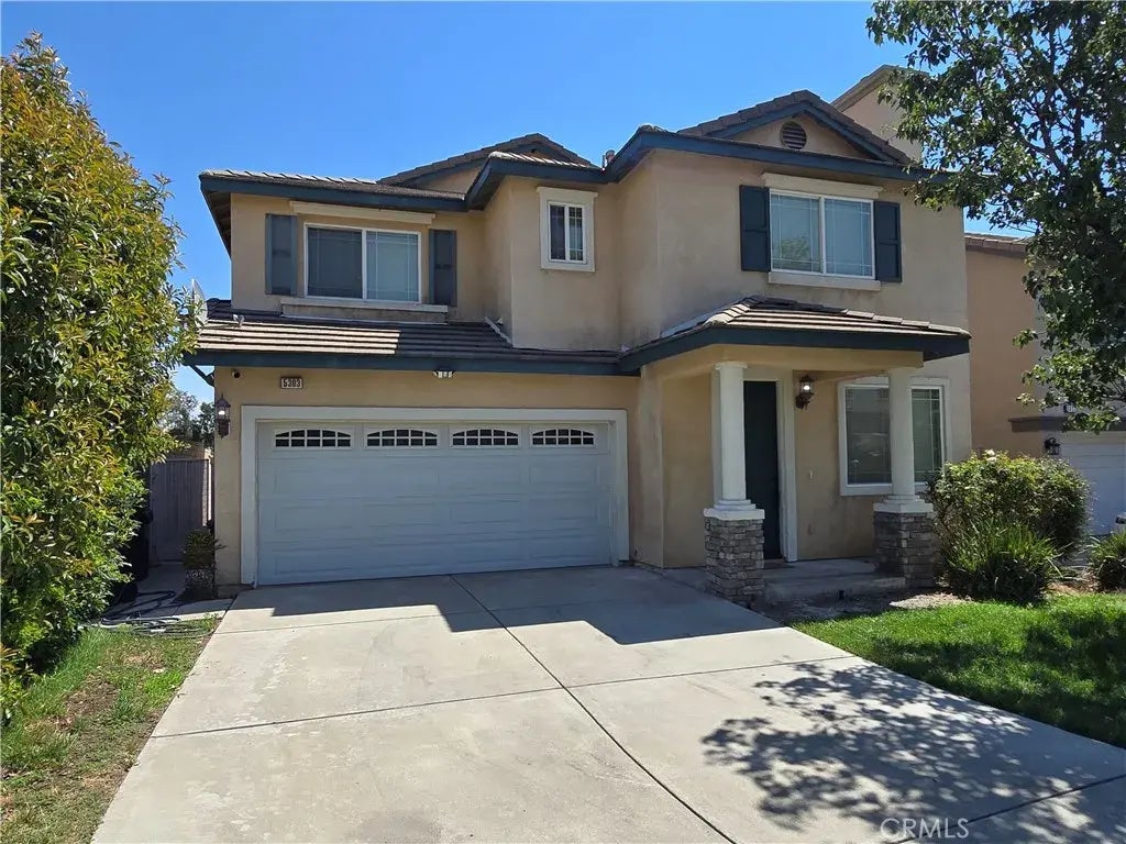 5303 Trailhawk Avenue, Fontana