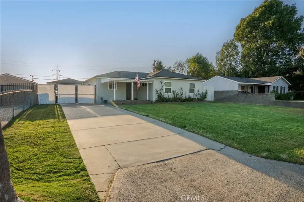 5533 N Barranca Avenue, Covina