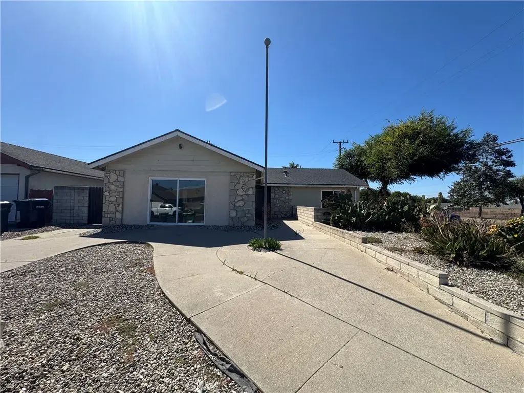 401 S R Street, Lompoc