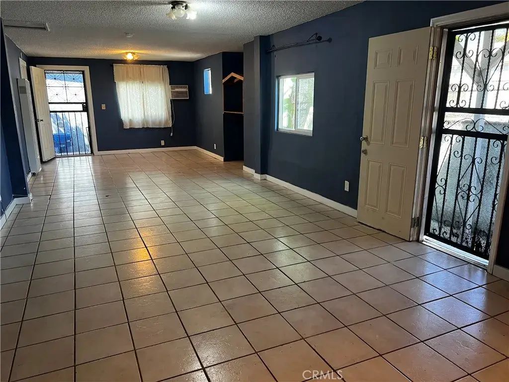 1434 E 57th Street, Los Angeles