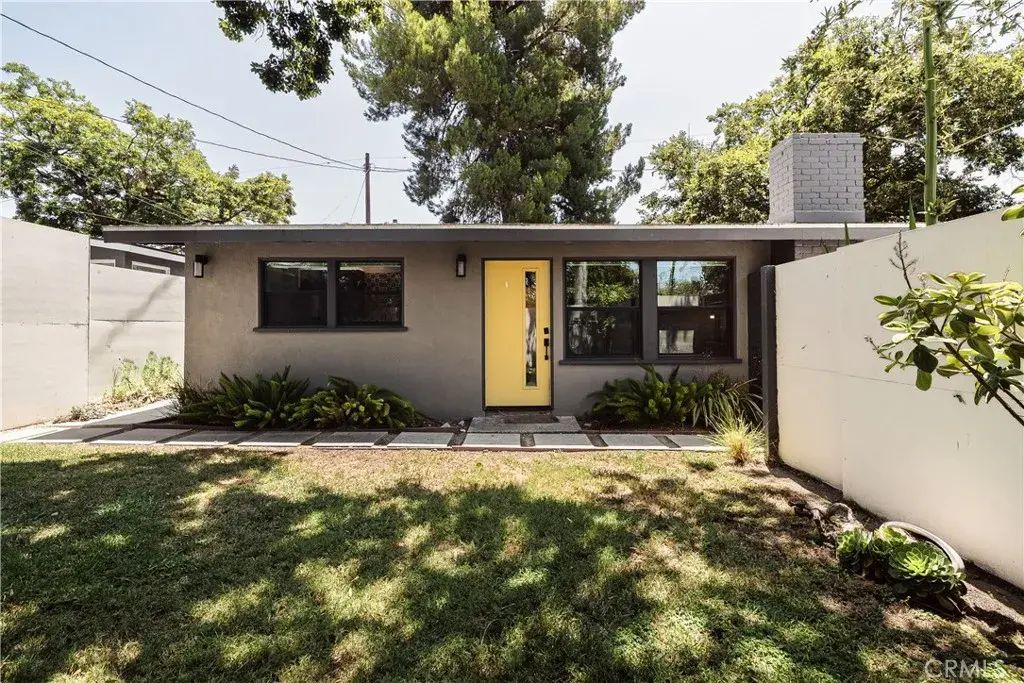 324 Chestnut Avenue, Los Angeles