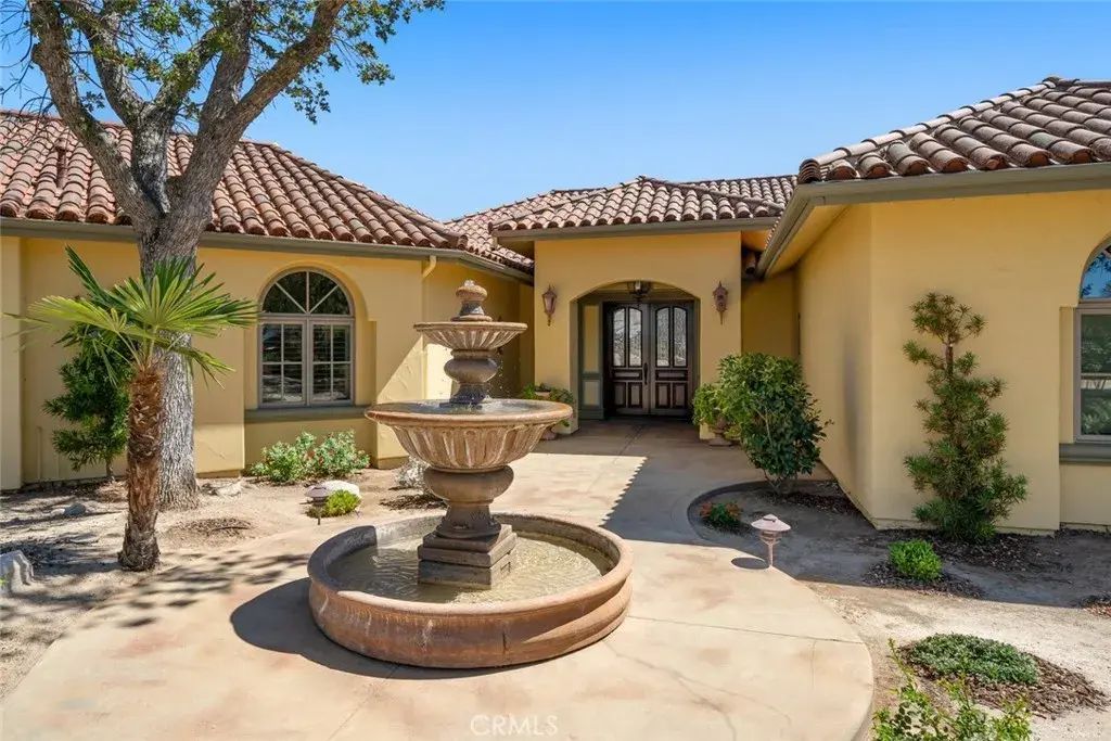 1150 Grassy Hollow Way, Paso Robles