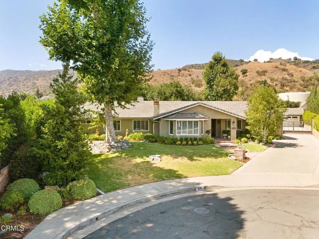 919 Willow Springs Lane, Glendora
