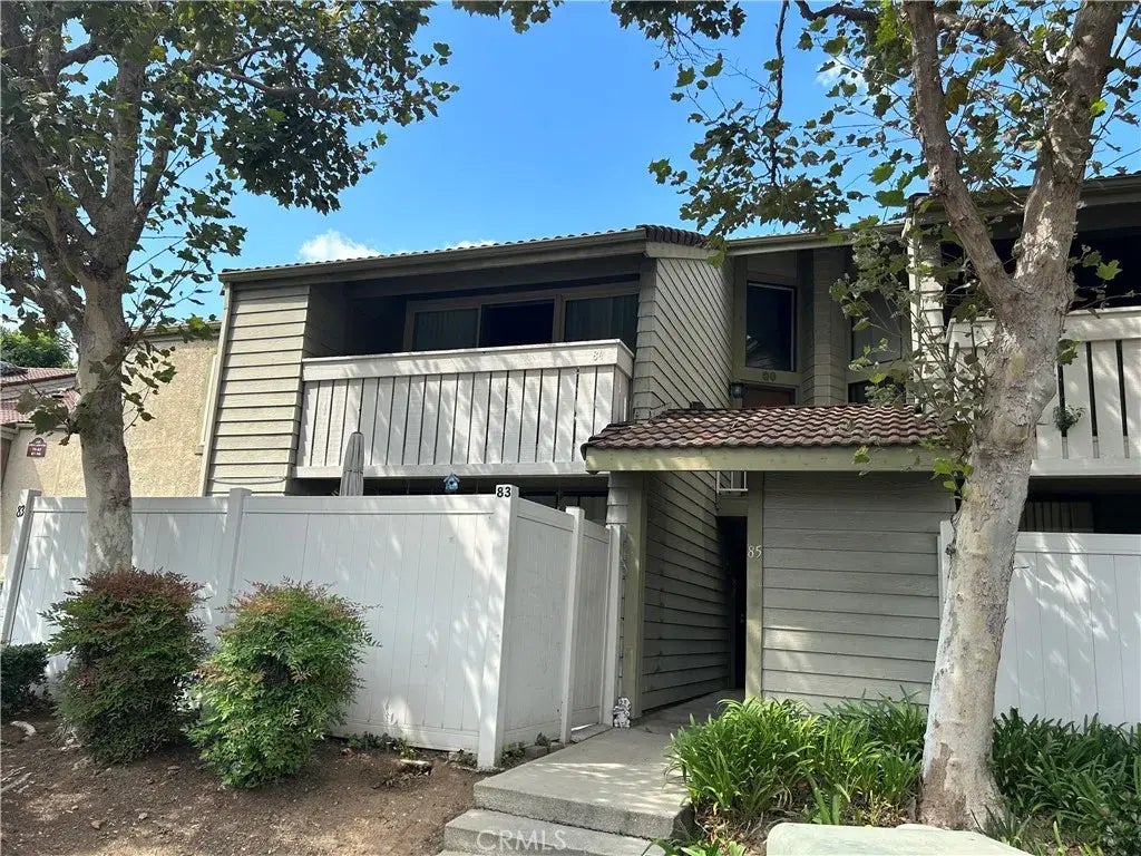 84 Town And Country Road 138, Pomona