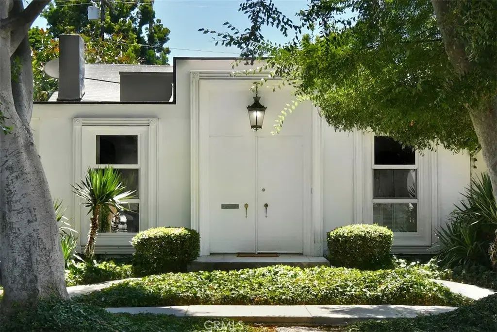 8832 Ashcroft, West Hollywood