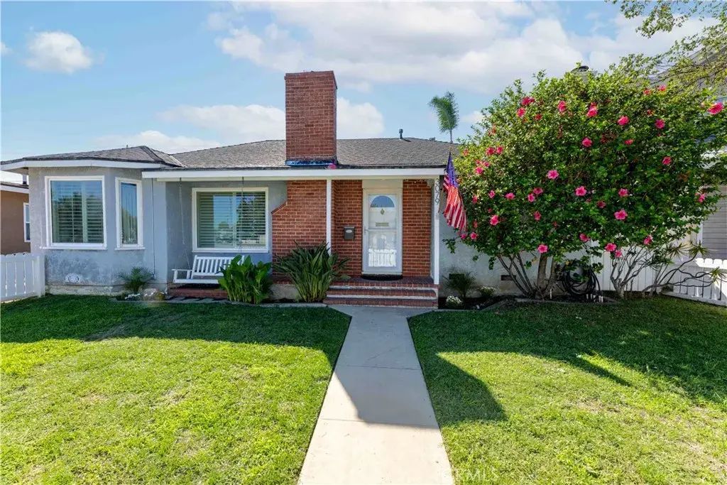 3079 N Bellflower Boulevard, Long Beach