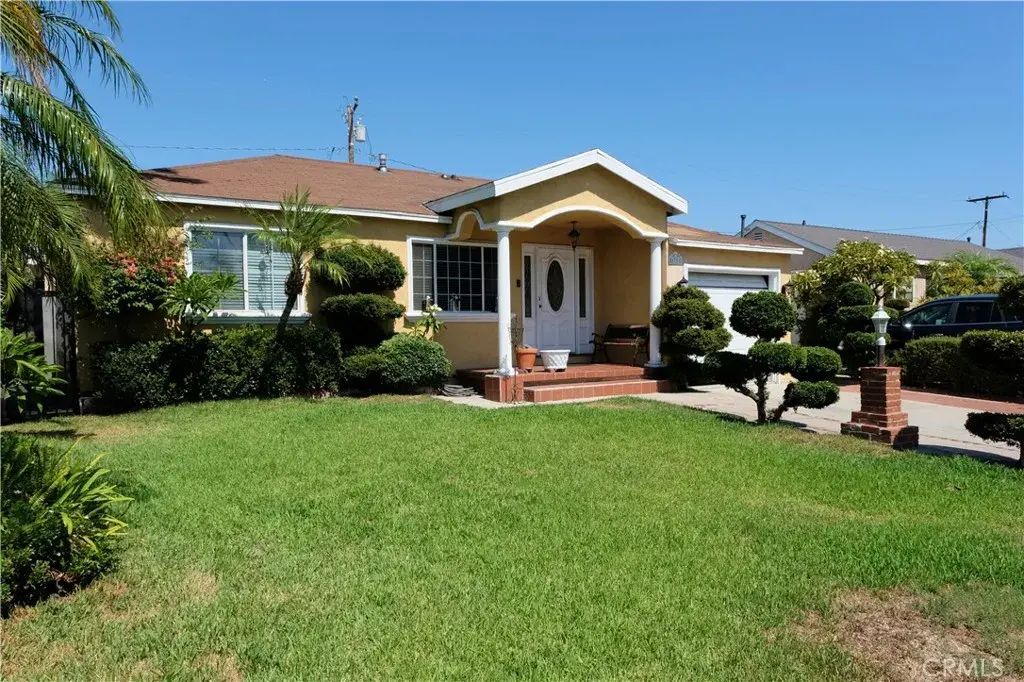 8331 Vista Del Rosa Street, Downey
