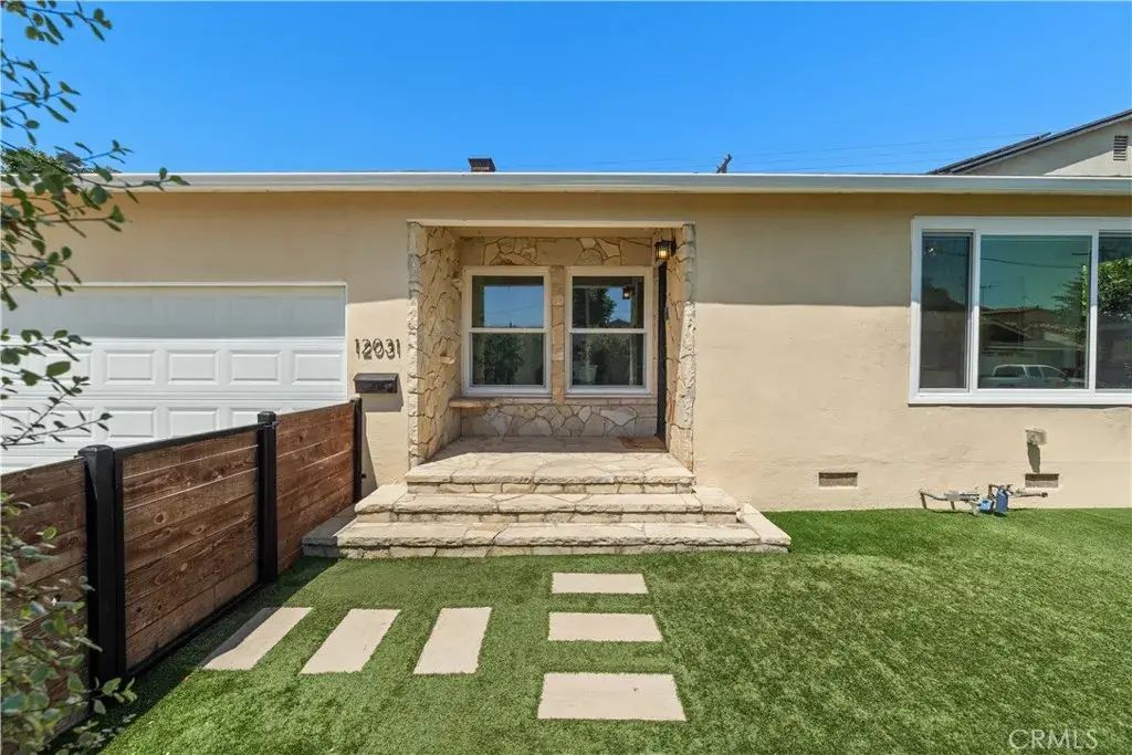 12031 Alberta Drive, Culver City
