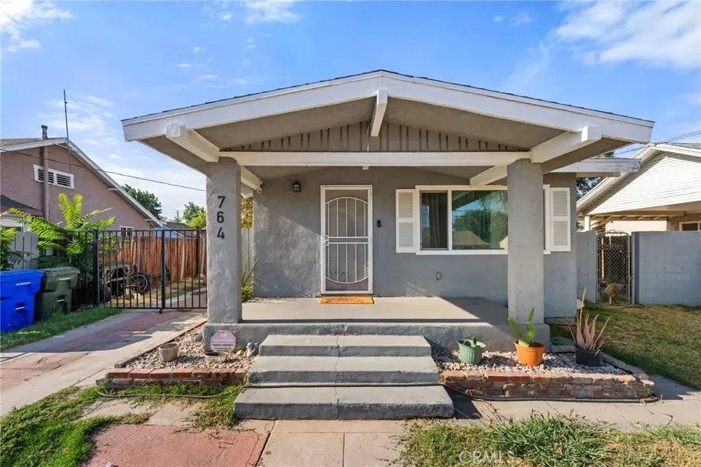 764 W Olive Street, San Bernardino