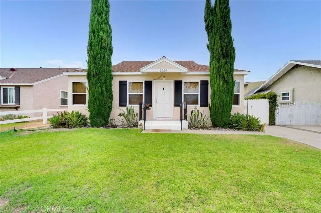 5959 Coldbrook Avenue, Lakewood