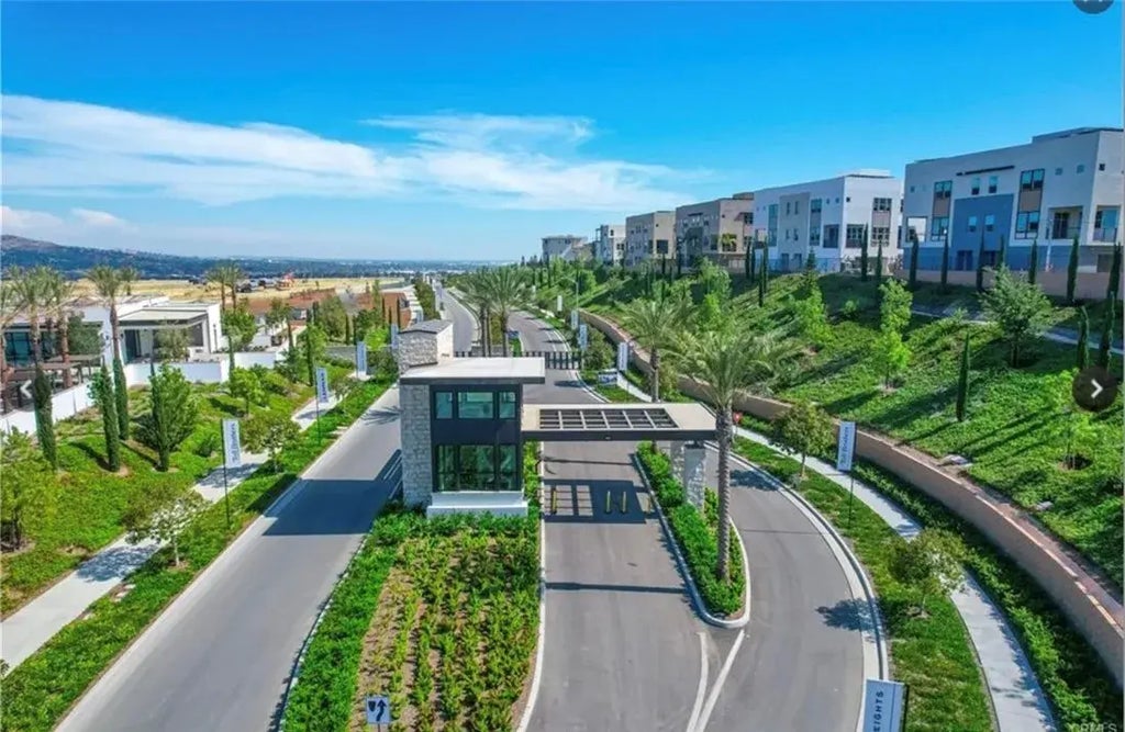 1165 Poppy Court, Montebello