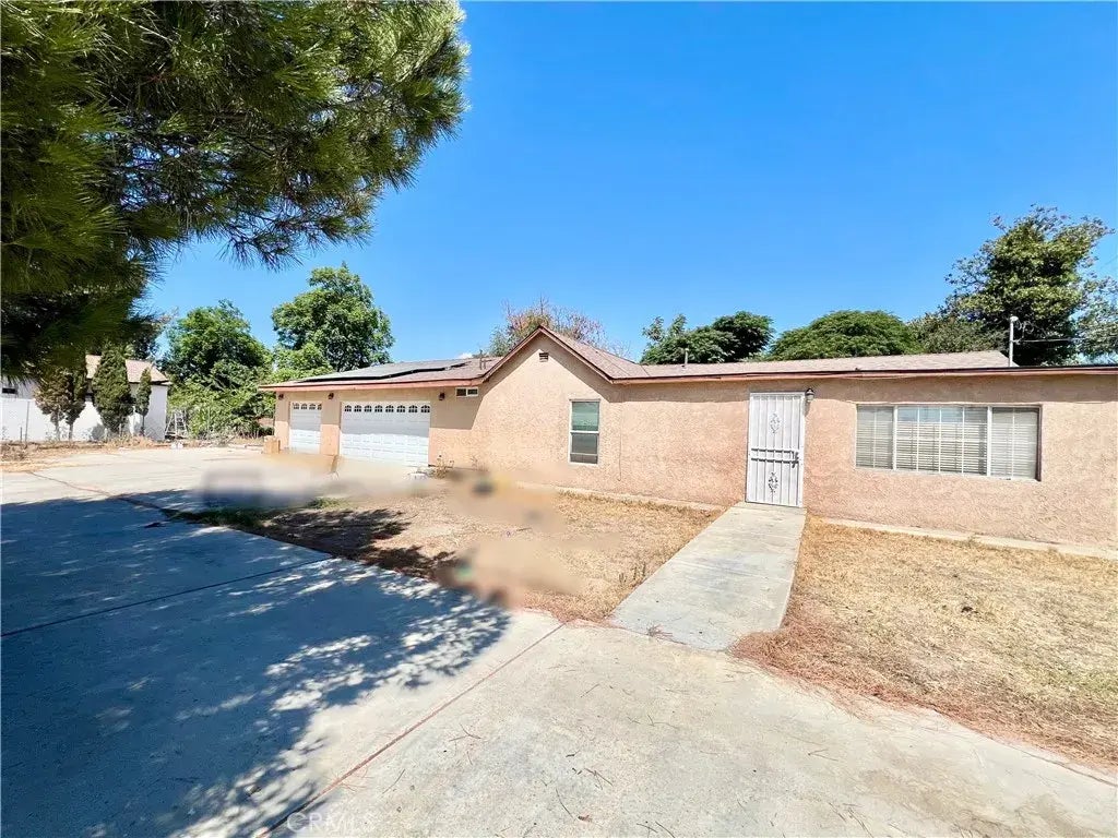 8636 Cypress Avenue, Fontana