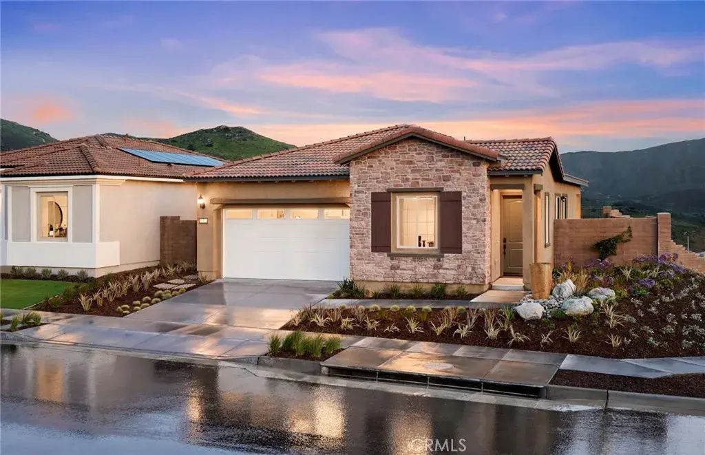 23698 Highvale Drive, Corona