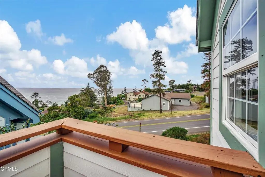 38934 Cypress Way, Gualala