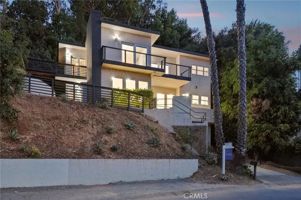 3600 Multiview Drive, Los Angeles