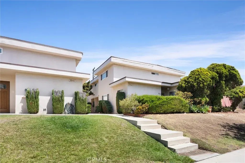 2935 W 235th Street 3, Torrance