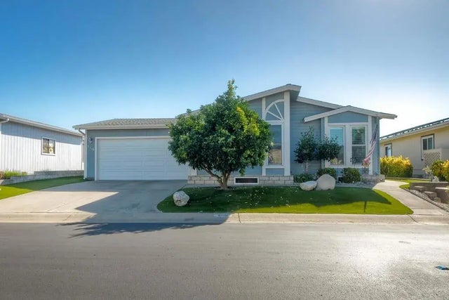 5116 Weymouth Way, Oceanside